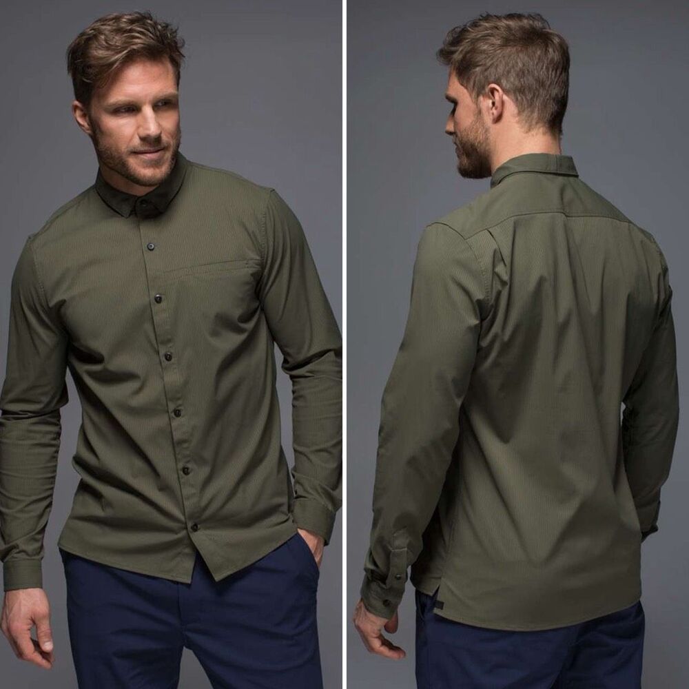 Lululemon The Closer Long Sleeve Buttondown in Fatigue Green Size M